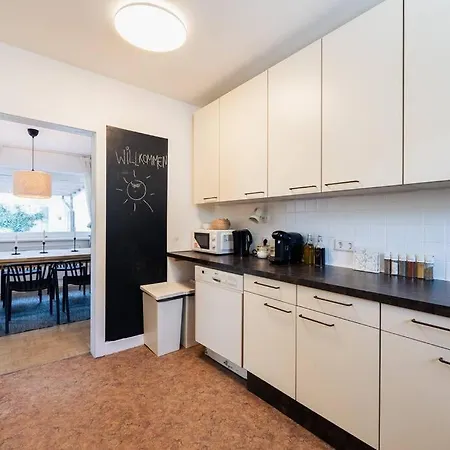 Kuscheliges Haeuschen In Idyllischer Nachbarschaft Vakantiehuis *