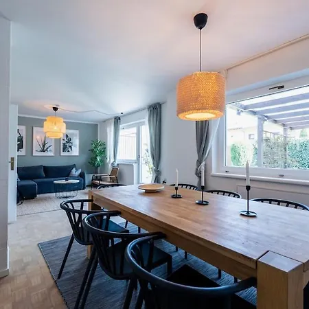 Kuscheliges Haeuschen In Idyllischer Nachbarschaft Semesterbostad *