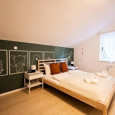 Сasa de vacaciones Kuscheliges Haeuschen In Idyllischer Nachbarschaft Innsbruck