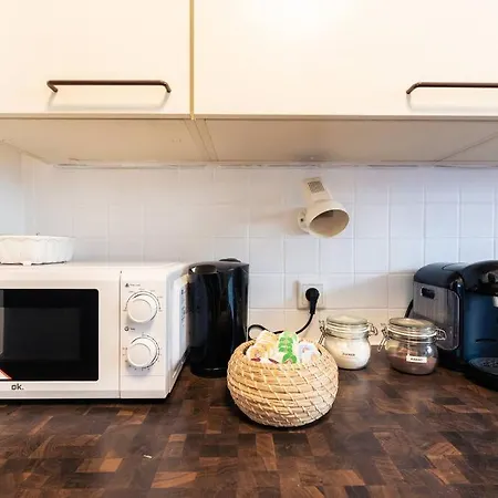 Kuscheliges Haeuschen In Idyllischer Nachbarschaft *