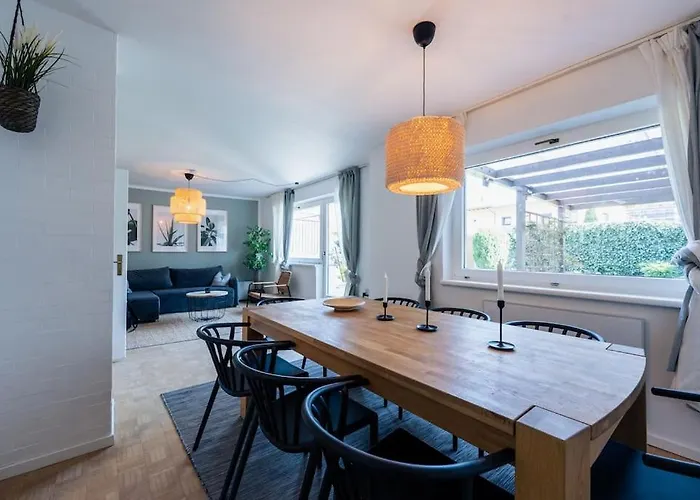 Kuscheliges Haeuschen In Idyllischer Nachbarschaft 度假居 *