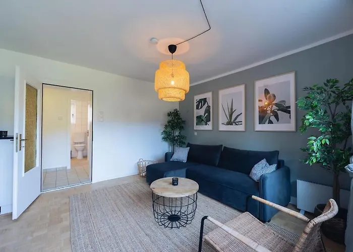 Kuscheliges Haeuschen In Idyllischer Nachbarschaft 度假居 *